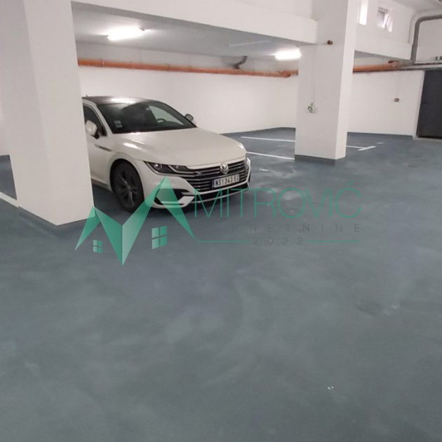 Trosoban stan na prodaju, Centar, Novi Sad, 73m², 1.150 €