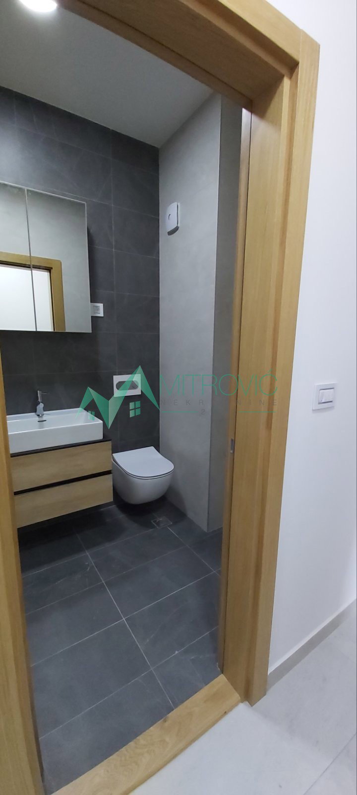 Stan Prodaja Novi Sad  73 m2