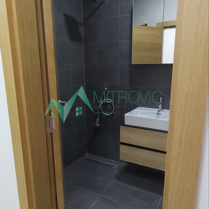 Stan Prodaja Novi Sad  73 m2