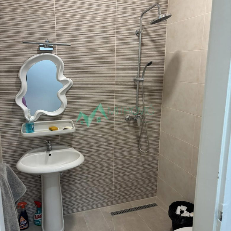 Lokal Prodaja Novi Sad  120 m2