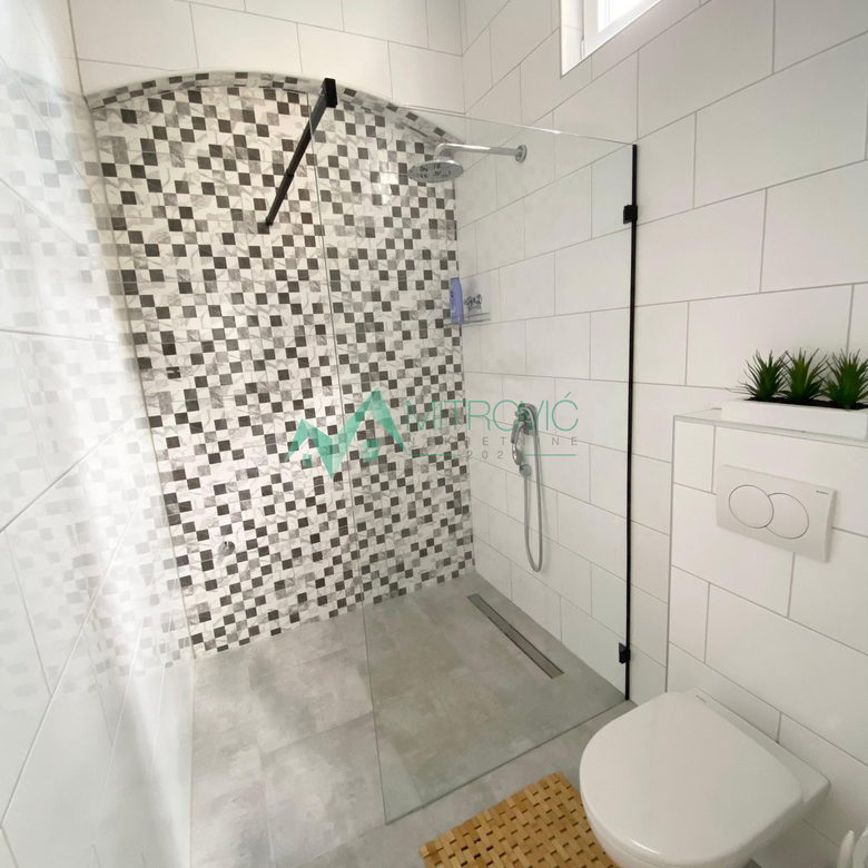 Stan Prodaja Novi Sad  51 m2