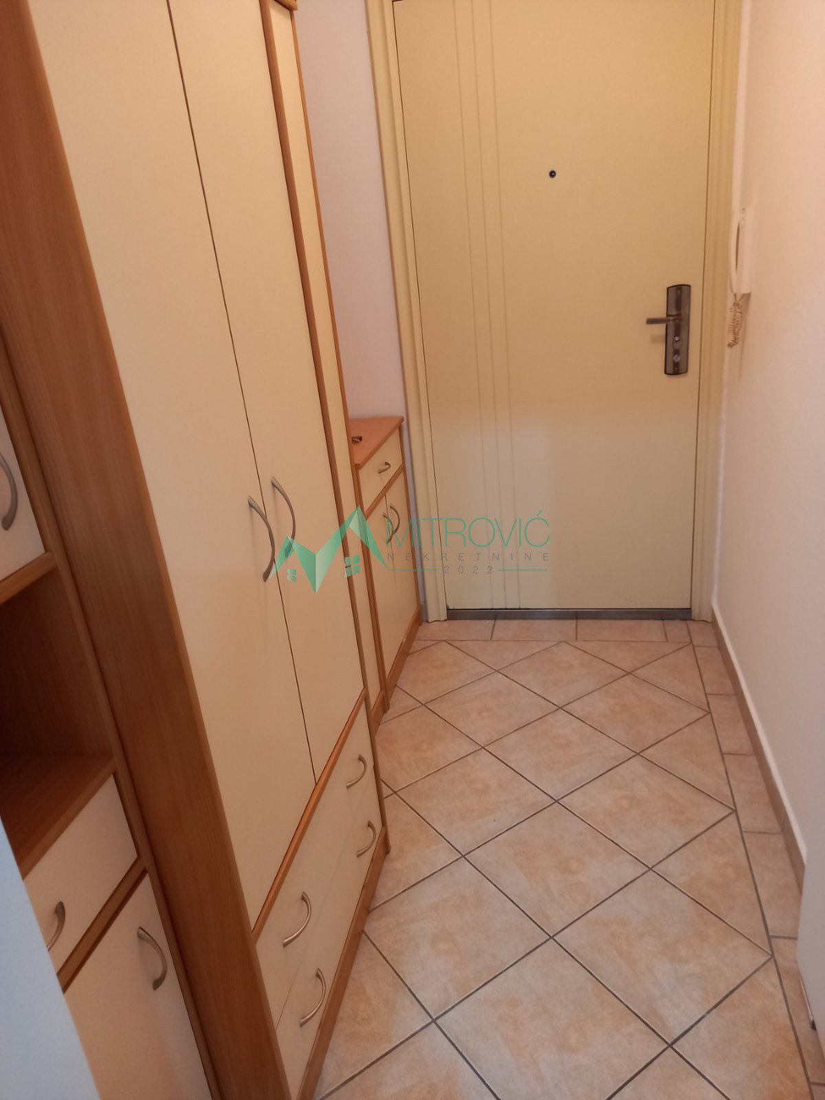 Stan Prodaja Novi Sad  39 m2