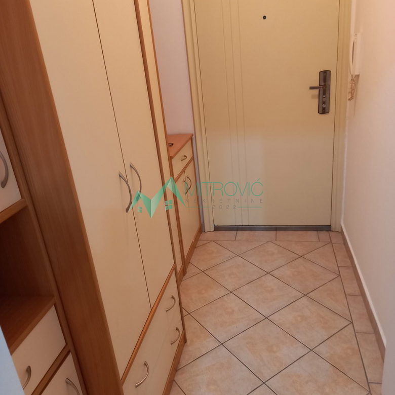 Stan Prodaja Novi Sad  39 m2