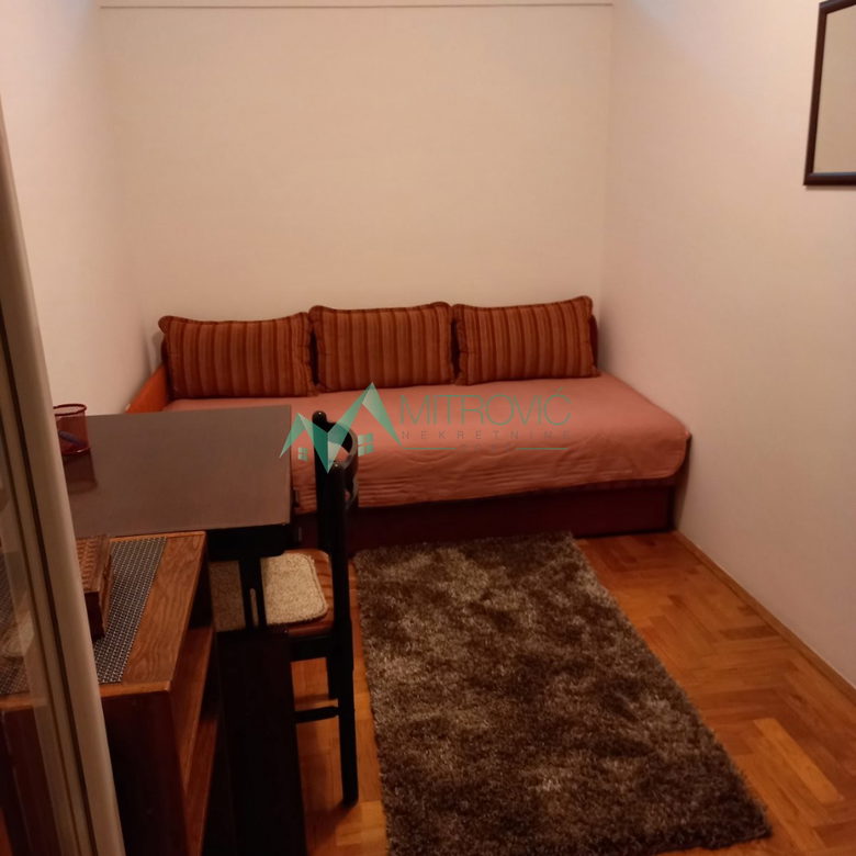 Stan Prodaja Novi Sad  39 m2