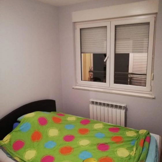 Stan Izdavanje Novi Sad  37 m2