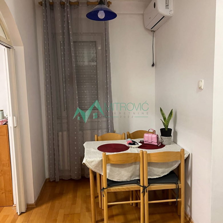Stan Prodaja Novi Sad  27 m2
