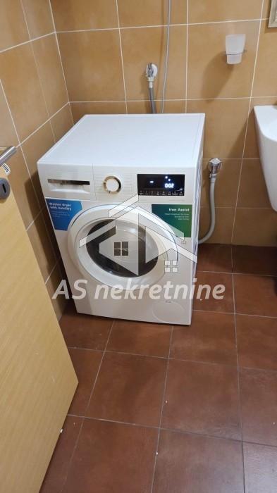 Trosoban stan za izdavanje, Hram Svetog Save, Beograd, 86m², 1.200 €/mes