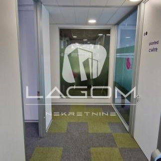 Lokal Izdavanje Beograd Blok 67 - Belville 772 m2