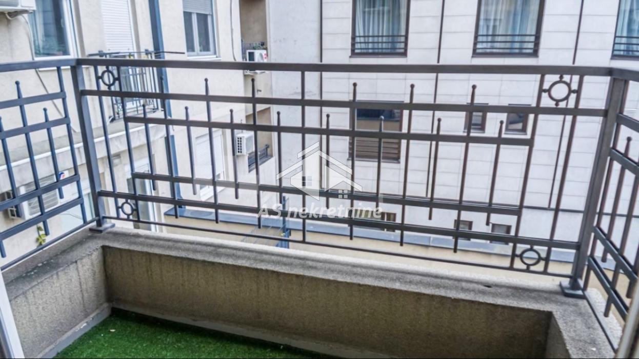izdavanje-kuca-9hgb20UbaL Dvosoban stan za izdavanje, Vukov Spomenik, Beograd, 42m², 700 €/mes