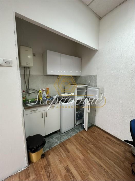 Lokal Prodaja Novi Sad  25 m2