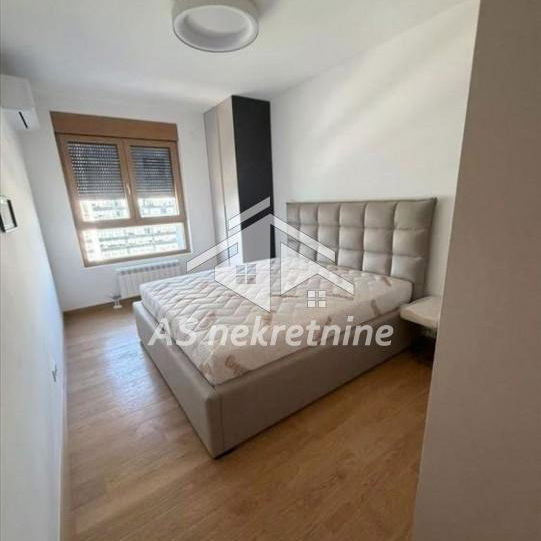 Stan Izdavanje Beograd Blok 65 105 m2