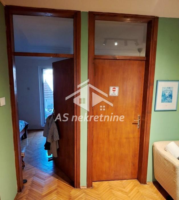 izdavanje-kuca-EH4iys49ei Četvorosoban stan na prodaju, Beograd na Vodi, Beograd, 108m², 369.000 €