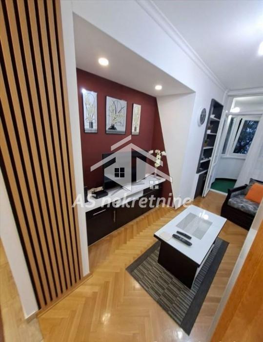 Stan Izdavanje Beograd Slavija 47 m2