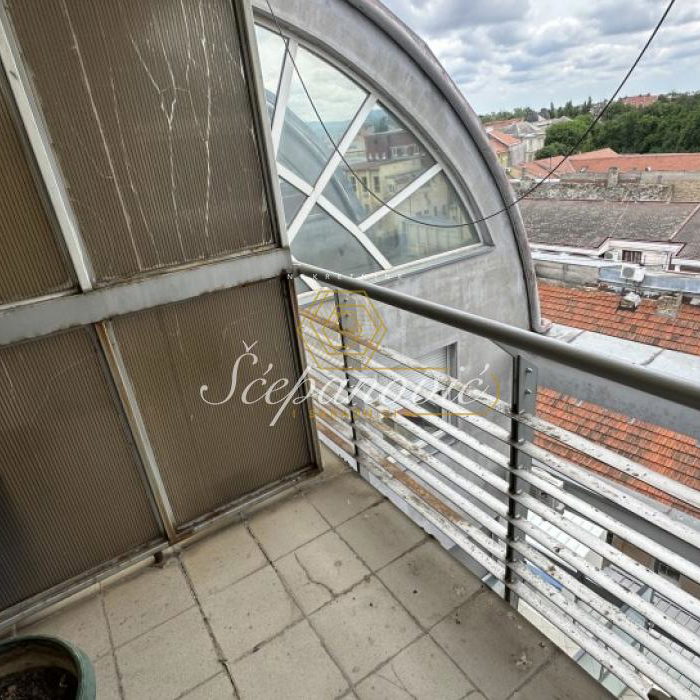 Petosoban stan na prodaju, Centar, Novi Sad, 238m², 460.000 €