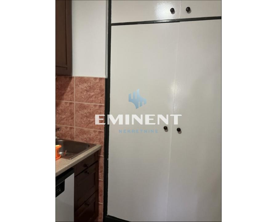 Stan Izdavanje Beograd Blok 21 70 m2