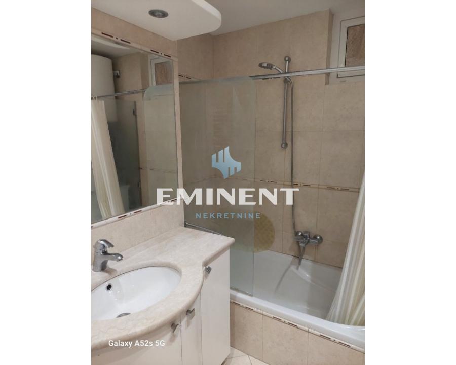 Petosoban stan za izdavanje, Senjak, Beograd, 165m², 2.500 €/mes