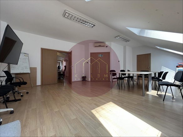 Stan Prodaja Beograd Knez Mihailova 127 m2