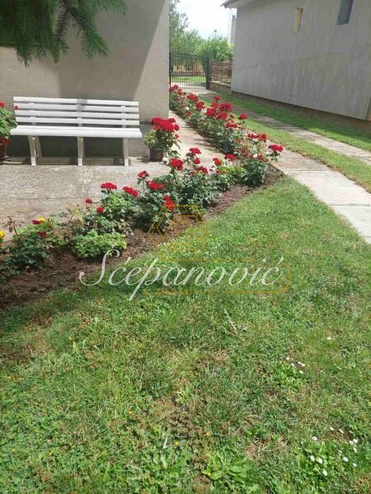 izdavanje-kuca-U7JC8PfWPF Kuća na prodaju, Ravno Selo, Vrbas, 134m², 105.000 €