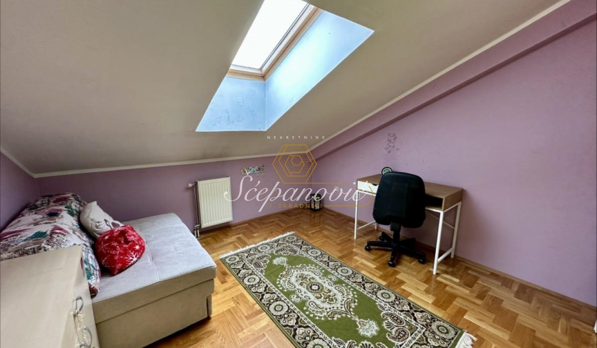 izdavanje-kuca-UINwyPaTS4 Trosoban stan na prodaju, Grbavica, Novi Sad, 75m², 195.000 €