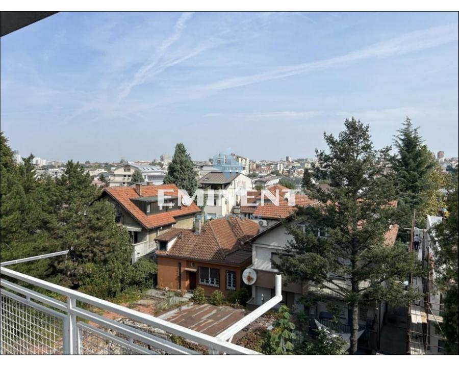 Petosoban stan za izdavanje, Autokomanda, Beograd, 176m², 1.500 €/mes