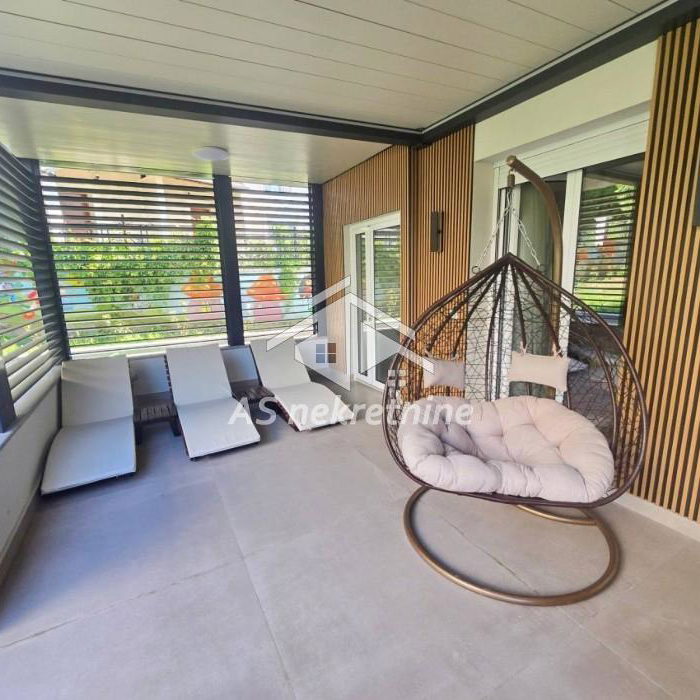 Petosoban stan za izdavanje, Dedinje, Beograd, 240m², 4.000 €/mes