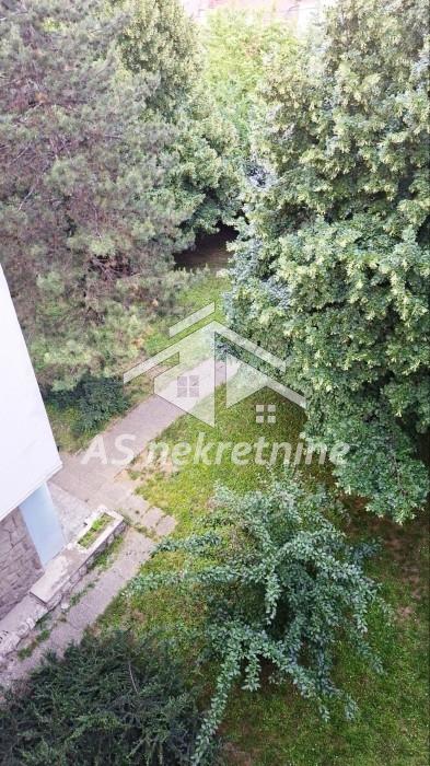 izdavanje-kuca-Yc427FWiVJ Trosoban stan za izdavanje, Dedinje, Beograd, 80m², 1.300 €/mes