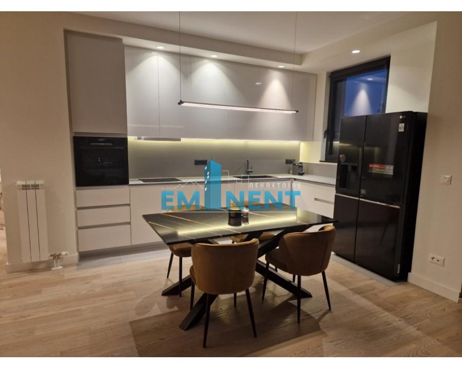 Stan Izdavanje Beograd Beograd na Vodi 109 m2