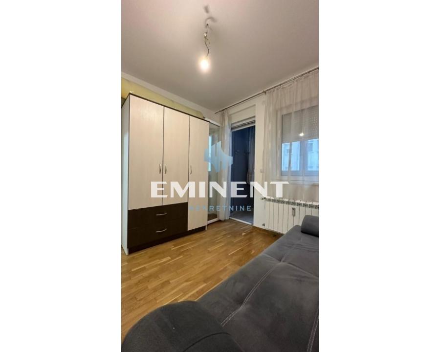 Stan Izdavanje Beograd Blok 61 64 m2