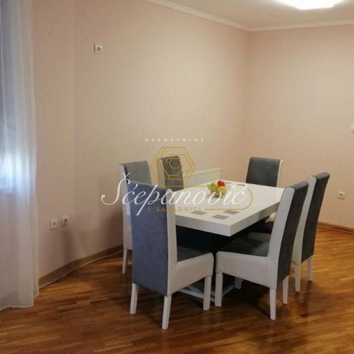 Stan Prodaja Novi Sad  71 m2