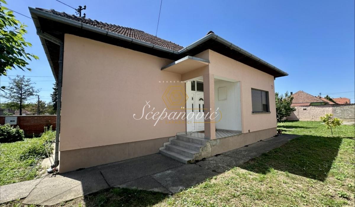 Kuća Prodaja Sremska Mitrovica Kuća Prodaja Sremska Mitrovica 135 m2