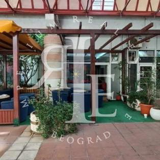 Lokal Prodaja Beograd Blok 12 - YUBC 77 m2