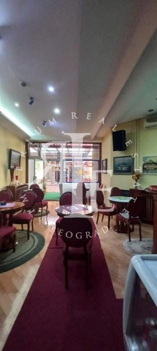 Lokal Prodaja Beograd Blok 12 - YUBC 77 m2
