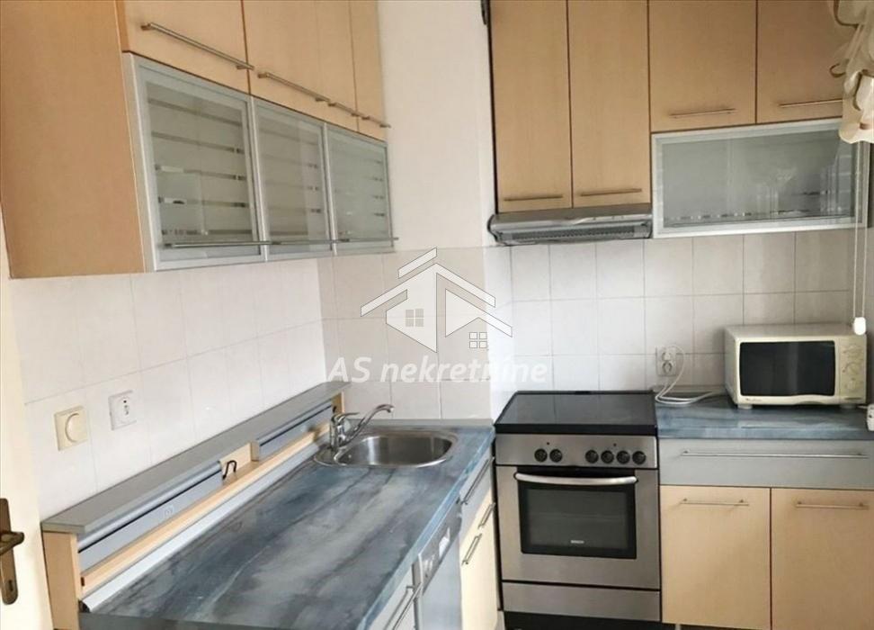 izdavanje-kuca-beograd-4DiEHSVLJg Trosoban stan za izdavanje, Blok 25 – Arena, Beograd, 80m², 900 €/mes