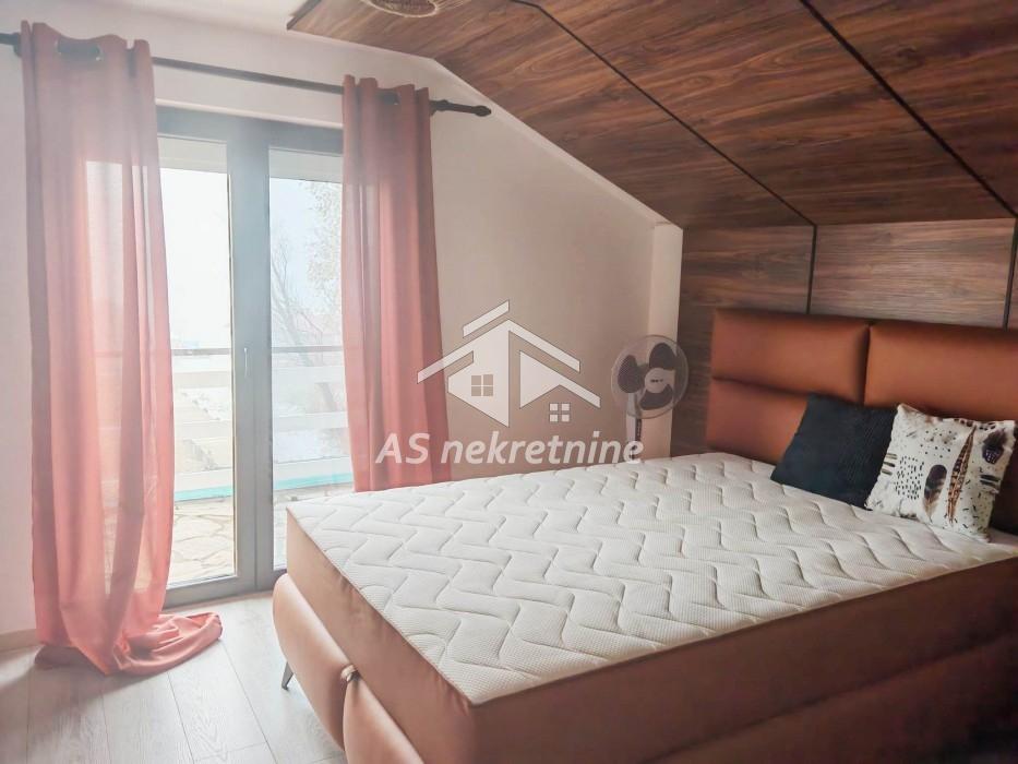 izdavanje-kuca-beograd-57ZPcYlpY5 Kuća na prodaju, Blok 45, Beograd, 185m², 449.999 €