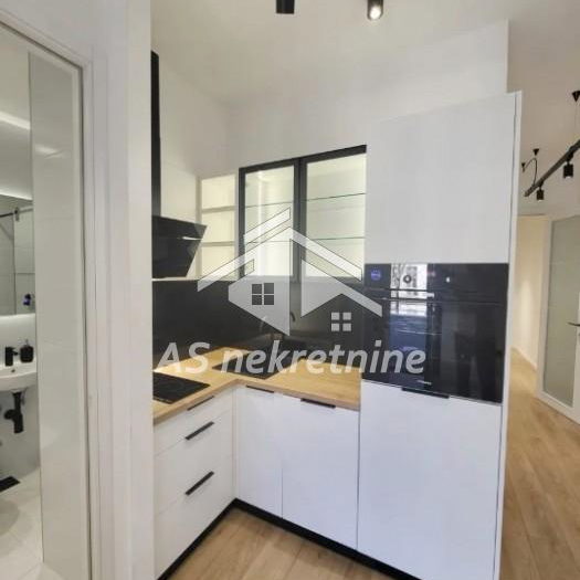 Dvosoban stan za izdavanje, Cara Dušana, Beograd, 33m², 800 €/mes