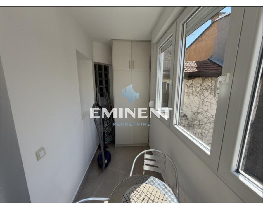 izdavanje-kuca-beograd-AqXnRidCI3 Dvosoban stan za izdavanje, Hram Svetog Save, Beograd, 54m², 850 €/mes
