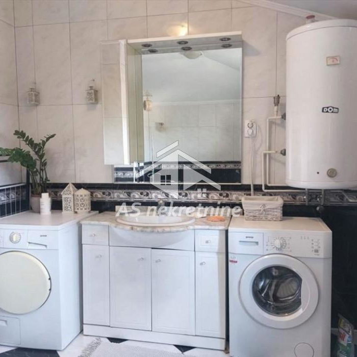 Četvorosoban stan na prodaju, Dedinje, Beograd, 140m², 520.000 €