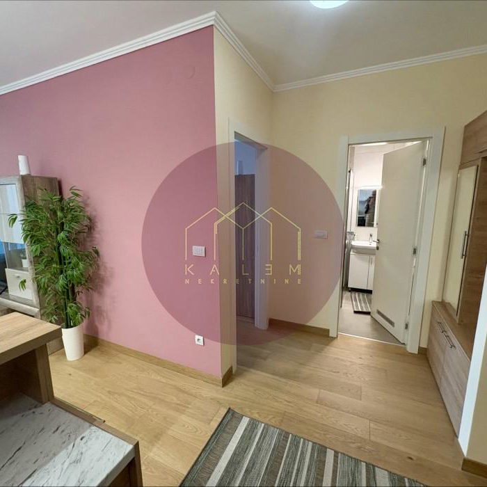 Stan Izdavanje Beograd  53 m2