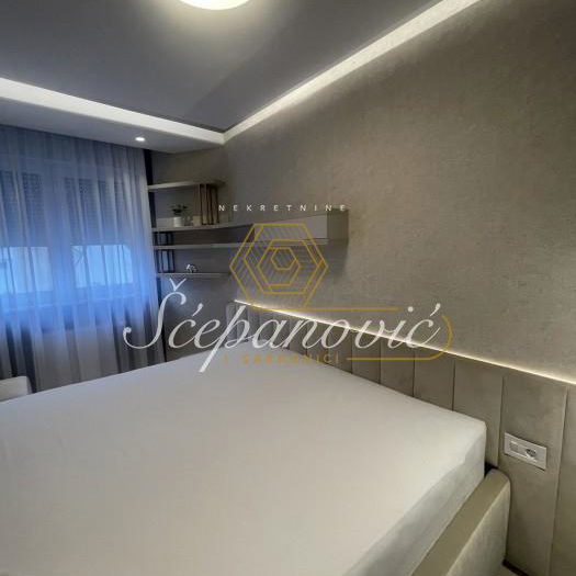 Stan Izdavanje Novi Sad  52 m2