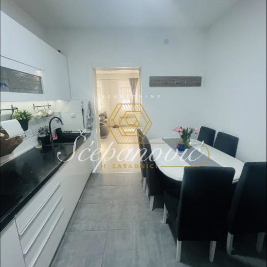Stan Prodaja Novi Sad  67 m2