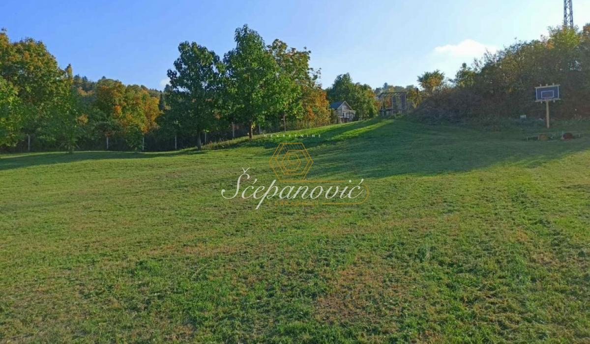 izdavanje-kuca-beograd-HsP9fipKlO Kuća na prodaju, Čortanovci, Inđija, 30m², 184.000 €