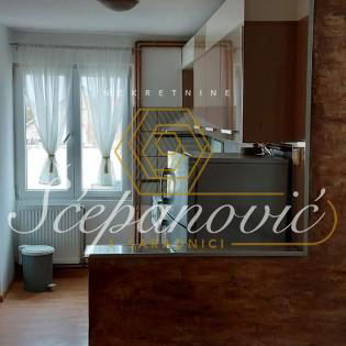 Kuća Izdavanje Novi Sad  106 m2