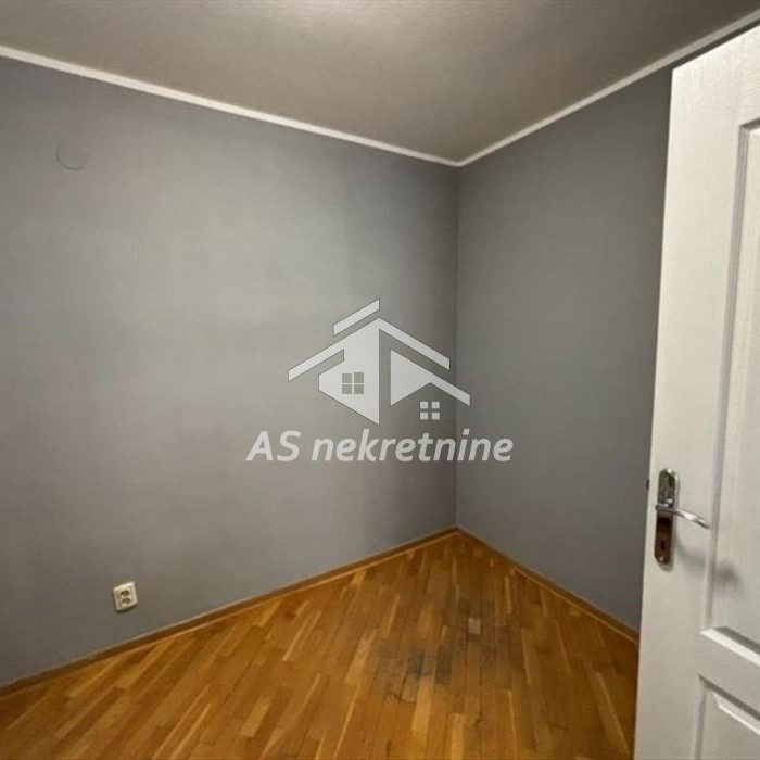Trosoban stan za izdavanje, Blok 22, Beograd, 73m², 800 €/mes