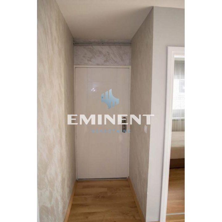 Kuća Prodaja Beograd Ledine 200 m2