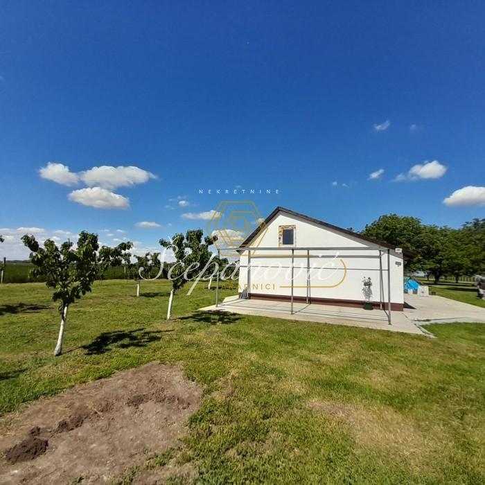 izdavanje-kuca-beograd-MQPFddsc2X Plac Prodaja Sombor 13178 m2
