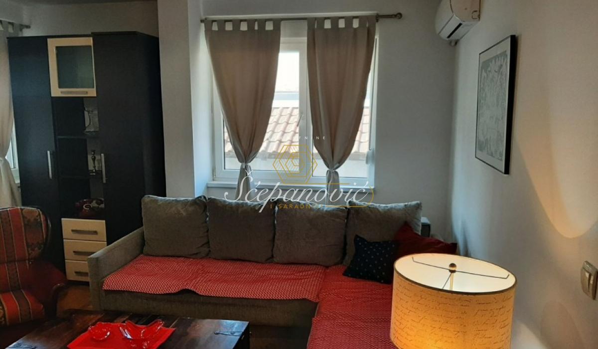 Stan Izdavanje Novi Sad Stan Izdavanje Novi Sad 44 m2
