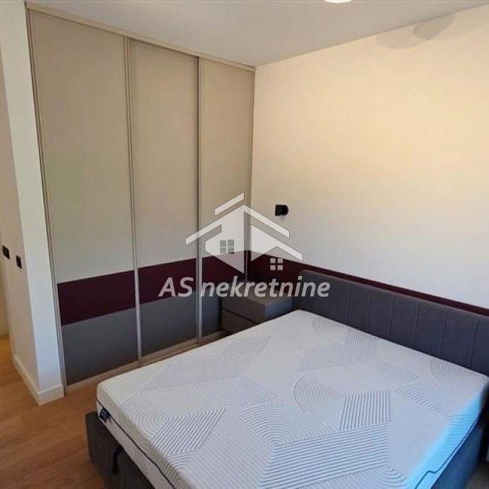 Stan Izdavanje Beograd Centar (Savski Venac) 66 m2