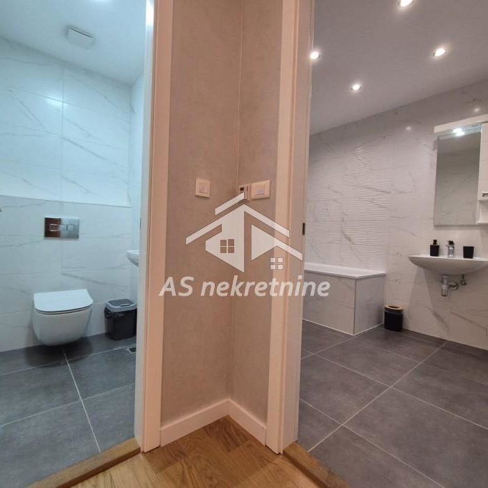 Trosoban stan za izdavanje, Trošarina, Beograd, 95m², 1.200 €/mes
