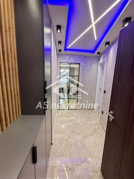 izdavanje-kuca-beograd-TdUg1iXRZm Trosoban stan za izdavanje, Žarkovo, Beograd, 60m², 900 €/mes
