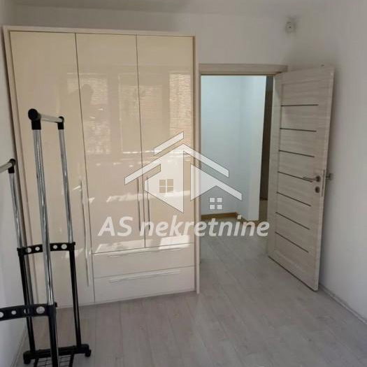 Četvorosoban stan za izdavanje, Blok 22, Beograd, 91m², 1.300 €/mes